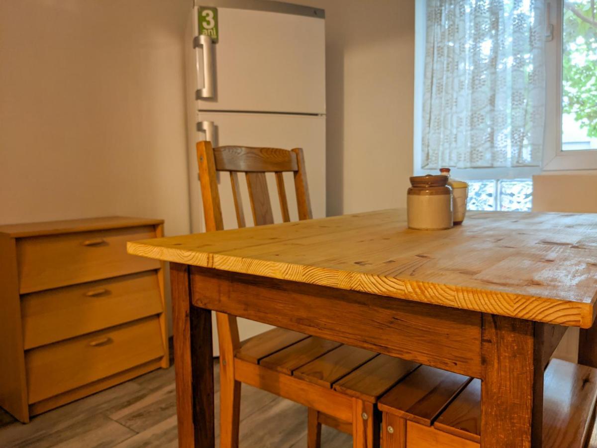 Moss'S Economy Studio ทิมิชัวรา ภายนอก รูปภาพ